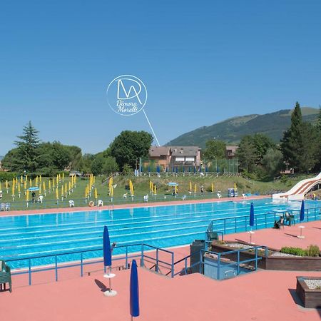 B&B Dimora Morelli Gubbio Buitenkant foto