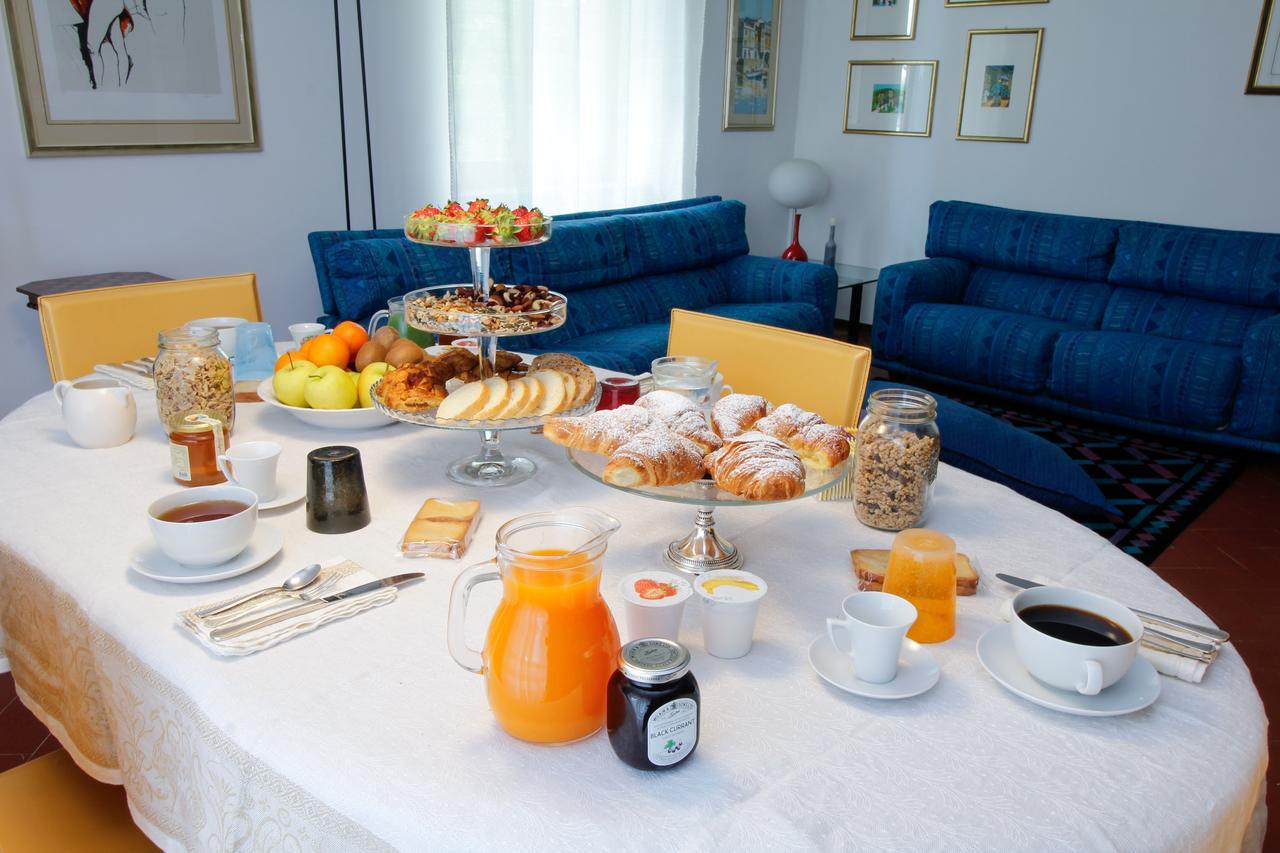 B&B Dimora Morelli Gubbio Buitenkant foto